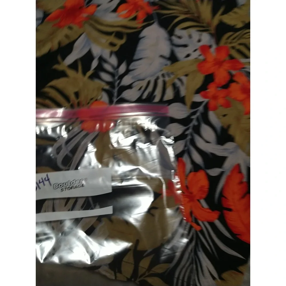 KC Island Hawaiian Shirt Men‎ 2XL Black Floral Tropical Vacation Button Up